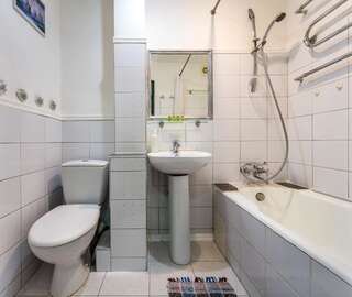 Апартаменты Cheap Apartments Киев Апартаменты - Кловский спуск, 12а-10
